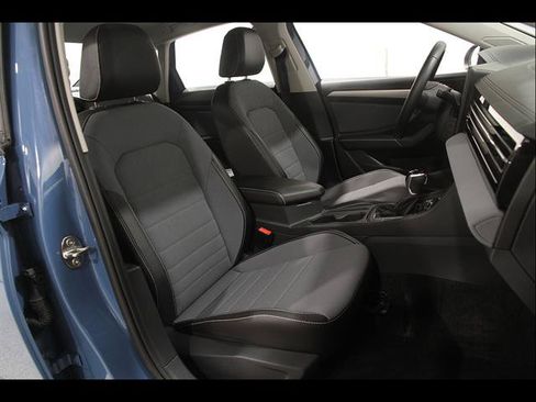 Certified 2026 Volkswagen Jetta SE FWD image 15