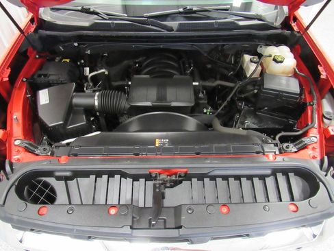 Used 2021 Chevrolet Silverado 2500 LT w/ Convenience Package AWD/4WD image 21