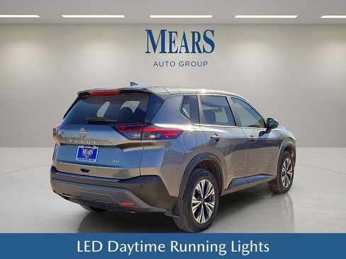 Used 2023 Nissan Rogue SV image 6