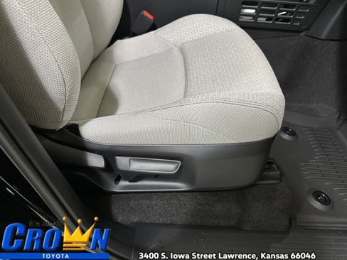 New 2026 Toyota 4Runner SR5 image 37