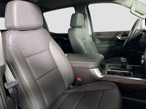 New 2026 GMC Sierra 1500 SLT w/ SLT Premium Package image 30