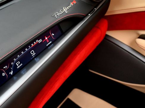 Used 2023 Ferrari Portofino M RWD image 24