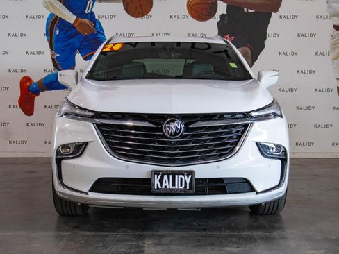 Used 2024 Buick Enclave Premium image 20