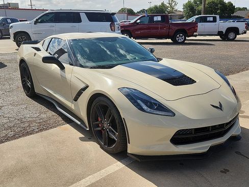 Used 2015 Chevrolet Corvette Stingray Coupe w/ 3LT Preferred Equipment Group RWD image 4