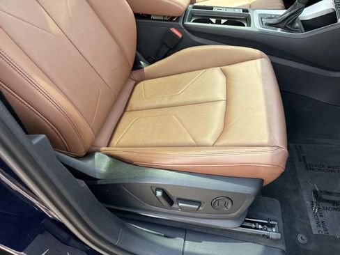 Used 2022 Audi Q3 2.0T Premium w/ Convenience Package AWD/4WD image 10