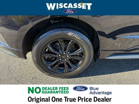 Certified 2022 Ford Edge SE w/ Black Appearance Package image 25