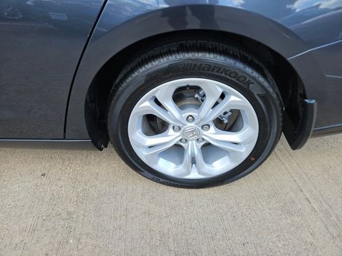 Certified 2024 Honda Accord LX image 9