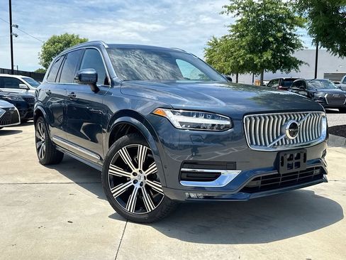 Used 2024 Volvo XC90 B6 Ultimate w/ Protection Package Premier AWD/4WD image 2