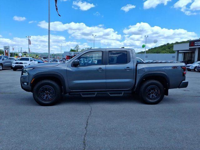 Certified 2025 Nissan Frontier PRO-4X w/ Pro Premium Package AWD/4WD image 2
