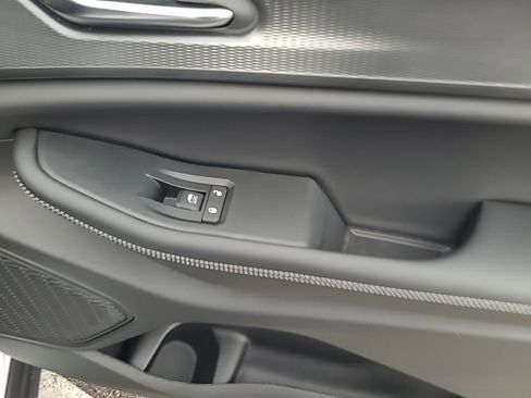 New 2025 Jeep Grand Cherokee Laredo w/ Luxury Tech Group I image 25