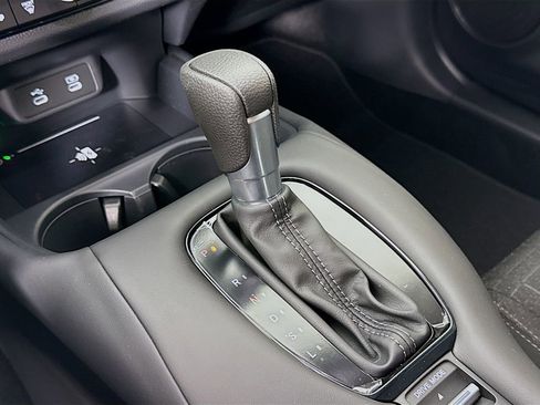 New 2026 Honda HR-V LX image 17