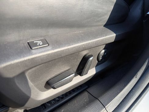Used 2023 Mitsubishi Outlander SEL AWD/4WD image 31