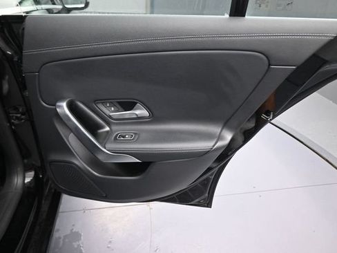 Used 2025 Mercedes-Benz CLA 250 image 15