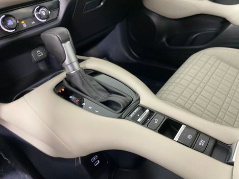 Used 2024 Honda HR-V LX image 21