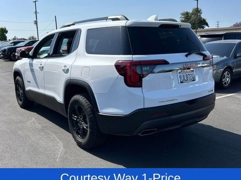 Used 2023 GMC Acadia AT4 w/ Technology Package AWD/4WD image 5