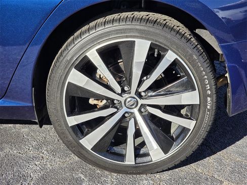 Used 2022 Nissan Altima 2.5 SR image 9