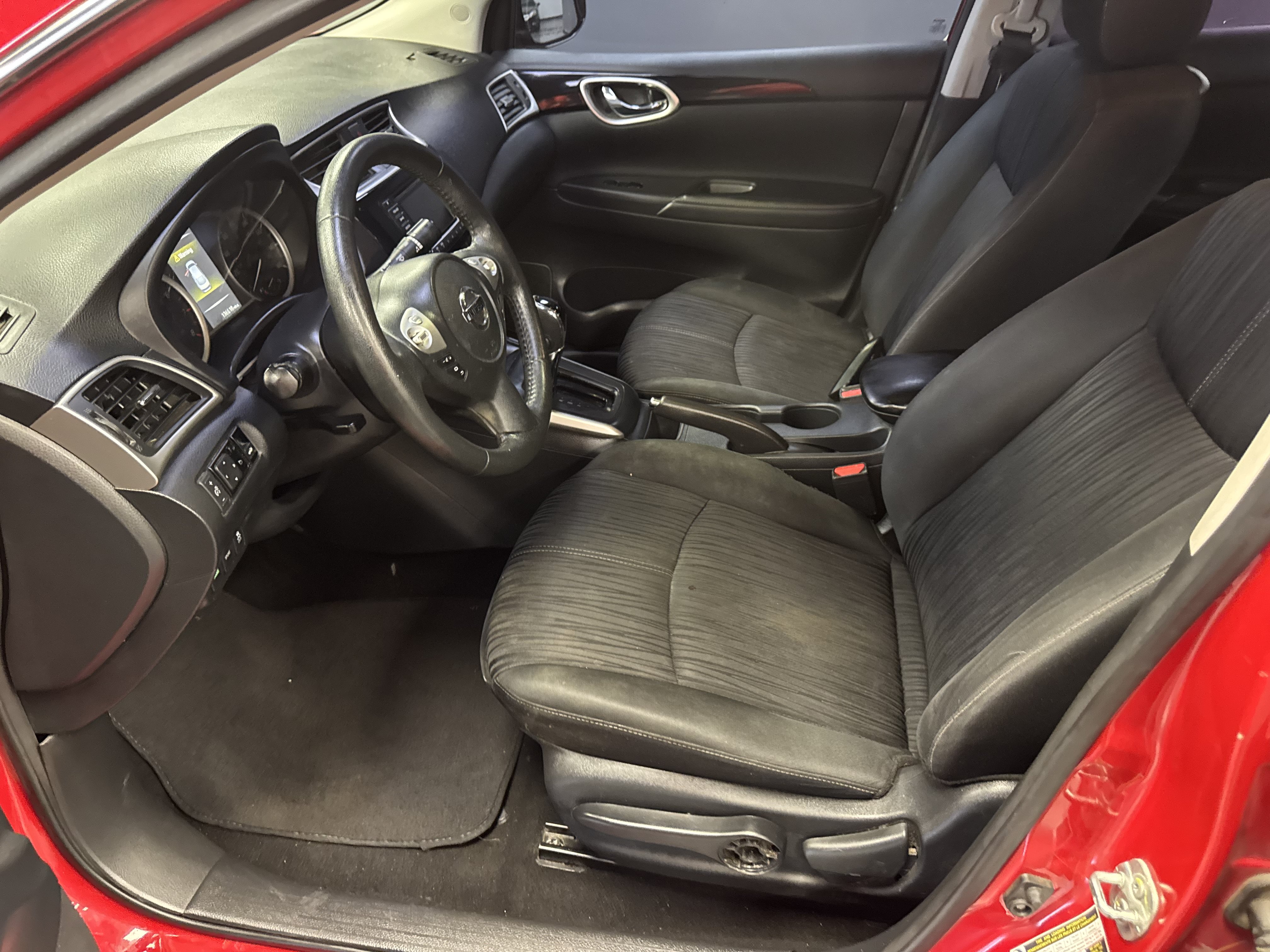 Used 2018 Nissan Sentra SV FWD image 10