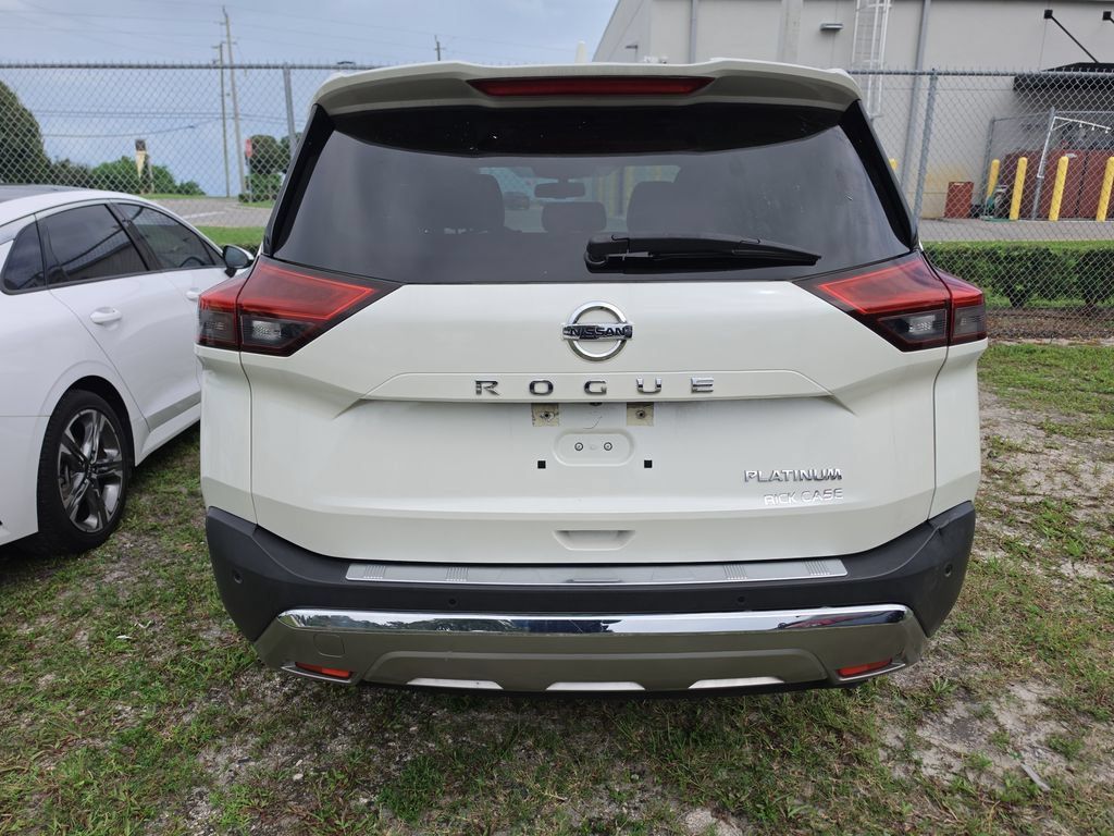 Used 2021 Nissan Rogue Platinum FWD image 5