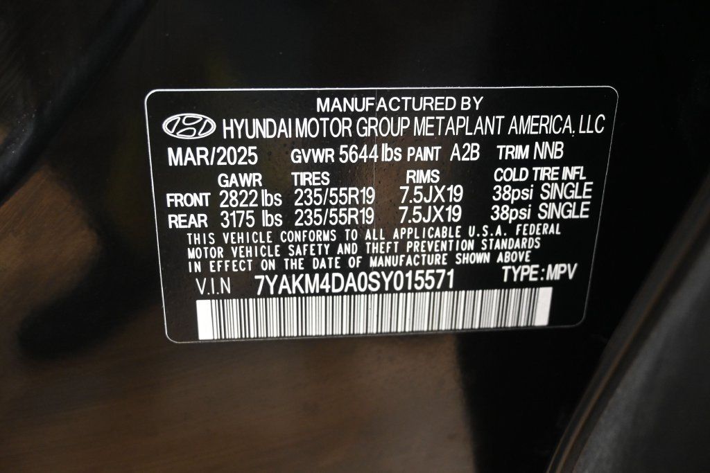 Used 2025 Hyundai Ioniq 5 SE RWD image 9