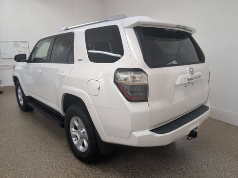 Used 2014 Toyota 4Runner 4WD image 3