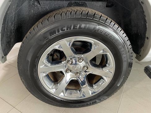 Used 2017 RAM 1500 Laramie w/ Convenience Group image 13