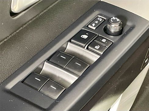 Used 2025 Toyota Tundra Platinum image 22