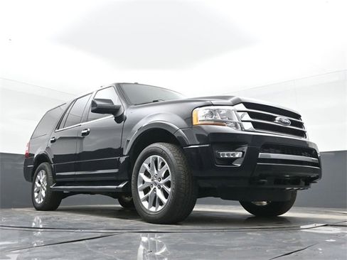 Used 2017 Ford Expedition Limited image 46