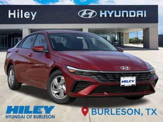 New 2026 Hyundai Elantra SE FWD video 2