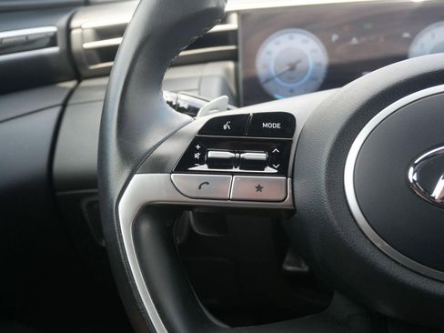 Used 2023 Hyundai Santa Cruz SEL Premium image 13