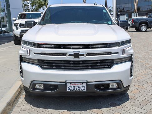 Used 2021 Chevrolet Silverado 1500 RST RWD image 2