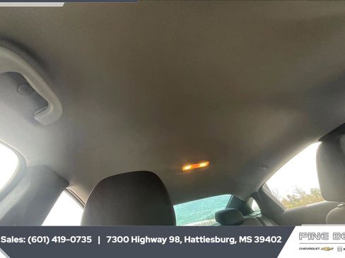 Used 2023 Chevrolet Malibu LT w/ Driver Confidence Package FWD image 16