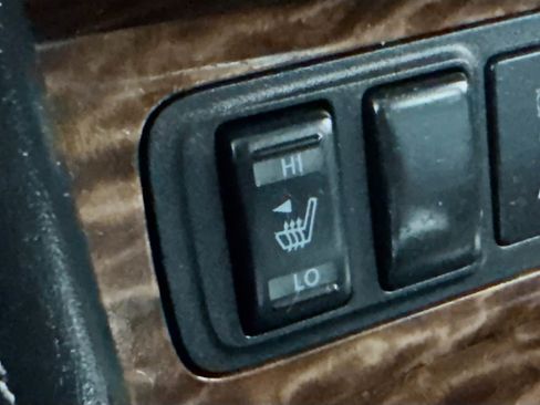 Used 2020 Nissan Armada SL w/ Premium Package image 5