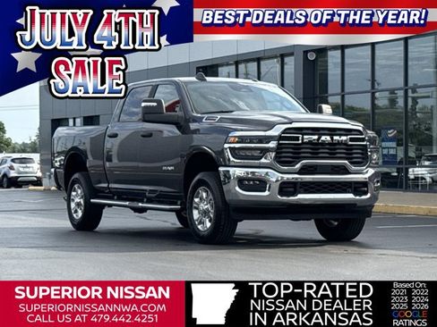 Used 2025 RAM 2500 Big Horn AWD/4WD image 1
