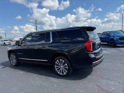 Used 2023 GMC Yukon XL Denali AWD/4WD image 53
