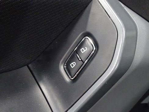 Used 2023 Ford F150 XLT image 18