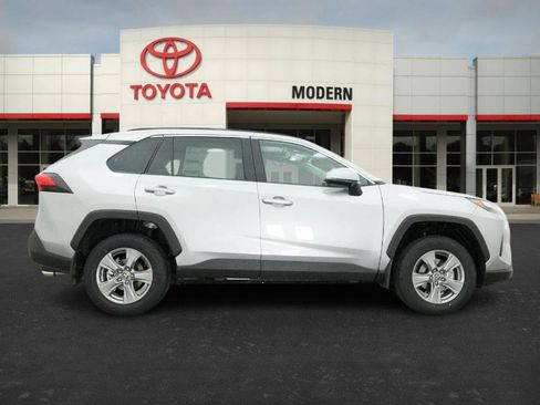 New 2025 Toyota RAV4 XLE image 26