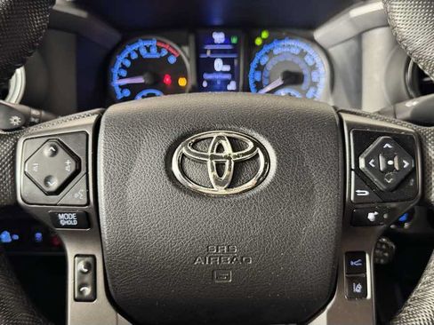 Used 2021 Toyota Tacoma TRD Off-Road AWD/4WD image 16