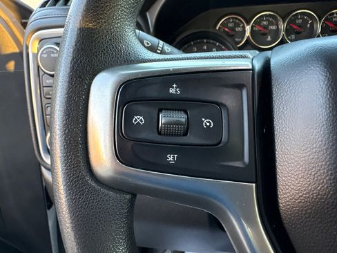 Used 2020 Chevrolet Silverado 1500 LT AWD/4WD image 20