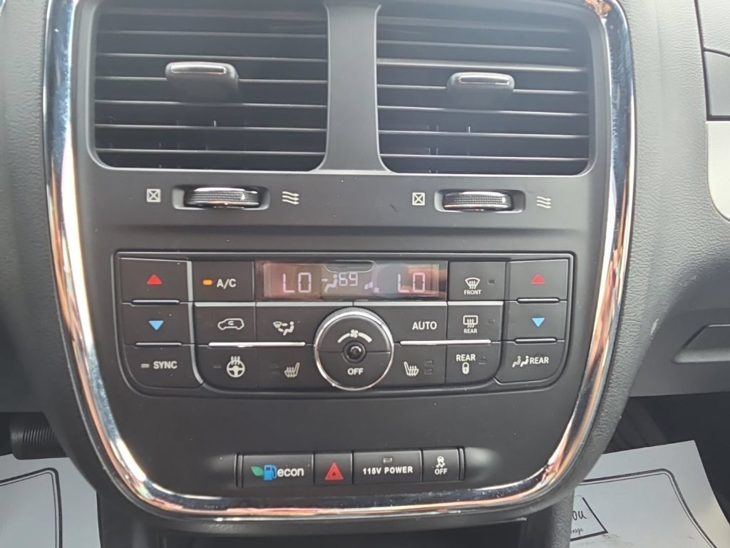 Used 2020 Dodge Grand Caravan GT FWD image 27