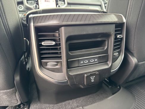 New 2026 RAM 1500 4x4 Crew Cab image 22