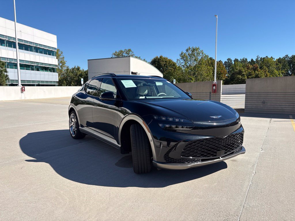 Used 2023 Genesis GV60 Performance AWD/4WD image 4