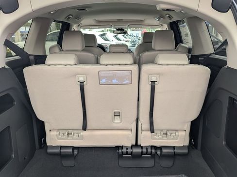 New 2026 Honda Odyssey EX-L image 9