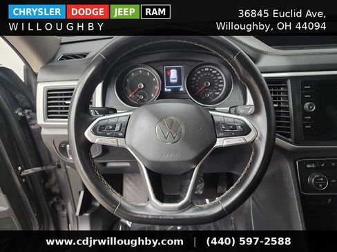 Used 2021 Volkswagen Atlas SE w/ Panoramic Sunroof Package AWD/4WD image 16