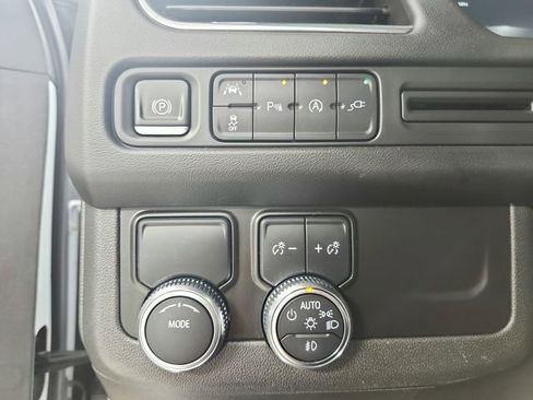 Used 2022 GMC Yukon XL SLT RWD image 27