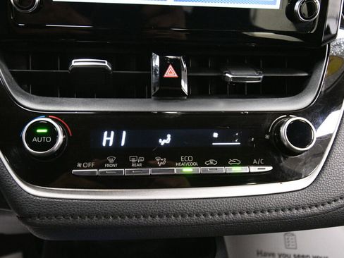 Certified 2020 Toyota Corolla SE image 15