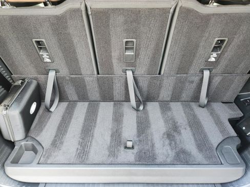 New 2026 Land Rover Defender 130 V8 image 32