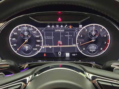 Used 2021 Bentley Flying Spur V8 AWD/4WD image 30