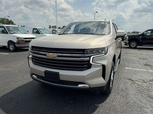 Used 2021 Chevrolet Tahoe LT image 3