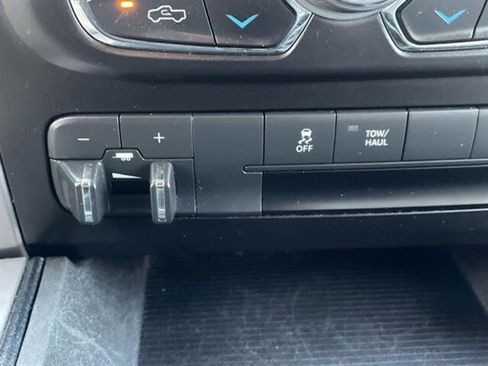 Used 2023 RAM 1500 Classic SLT w/ Trailer & Traction Group image 23