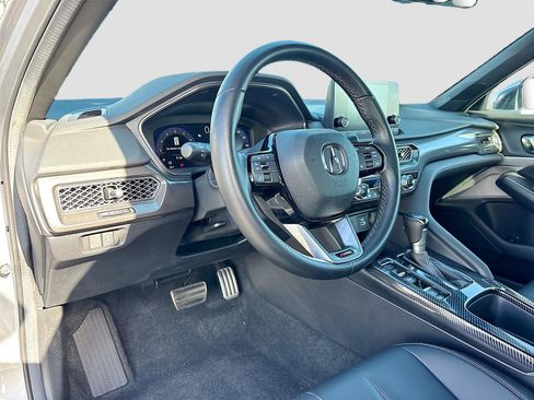 Used 2025 Acura Integra A-Spec image 10